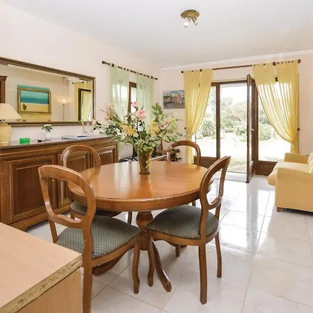 Pet Friendly Pianottoli-Caldarello (Corsica)